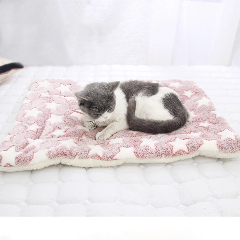 Tapete Pet em Flanela Macia – Cama/Manta Quente para Cães e Gatos